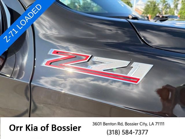 Used 2024 Chevrolet Tahoe Z71 w/ Luxury Package AWD/4WD image 38