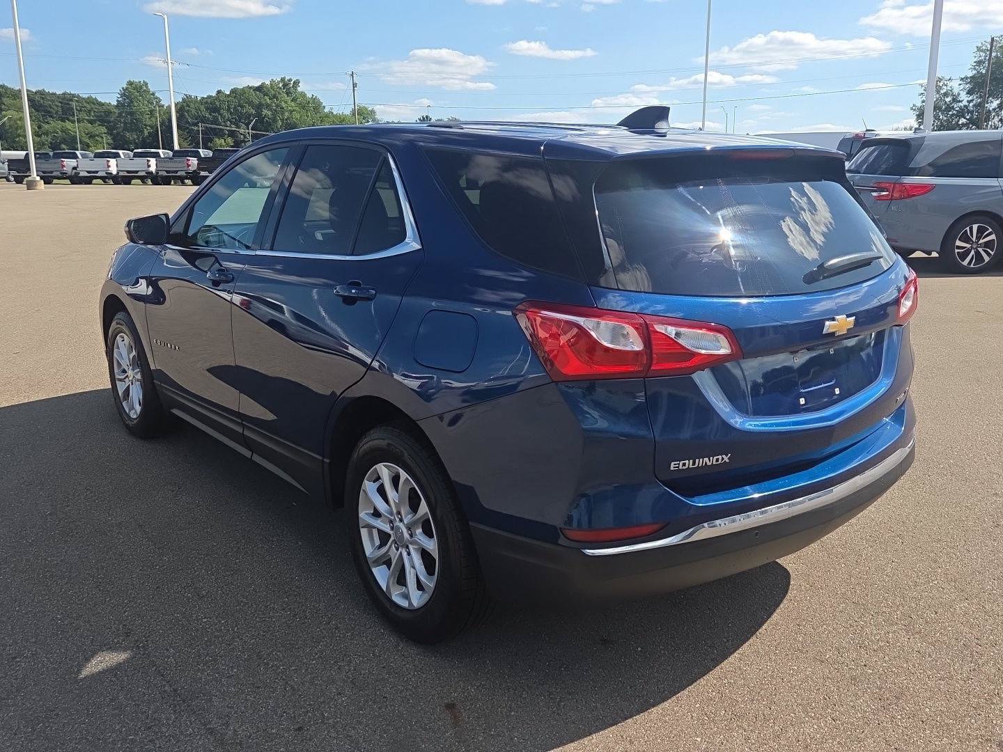 Used 2019 Chevrolet Equinox LT AWD/4WD image 3