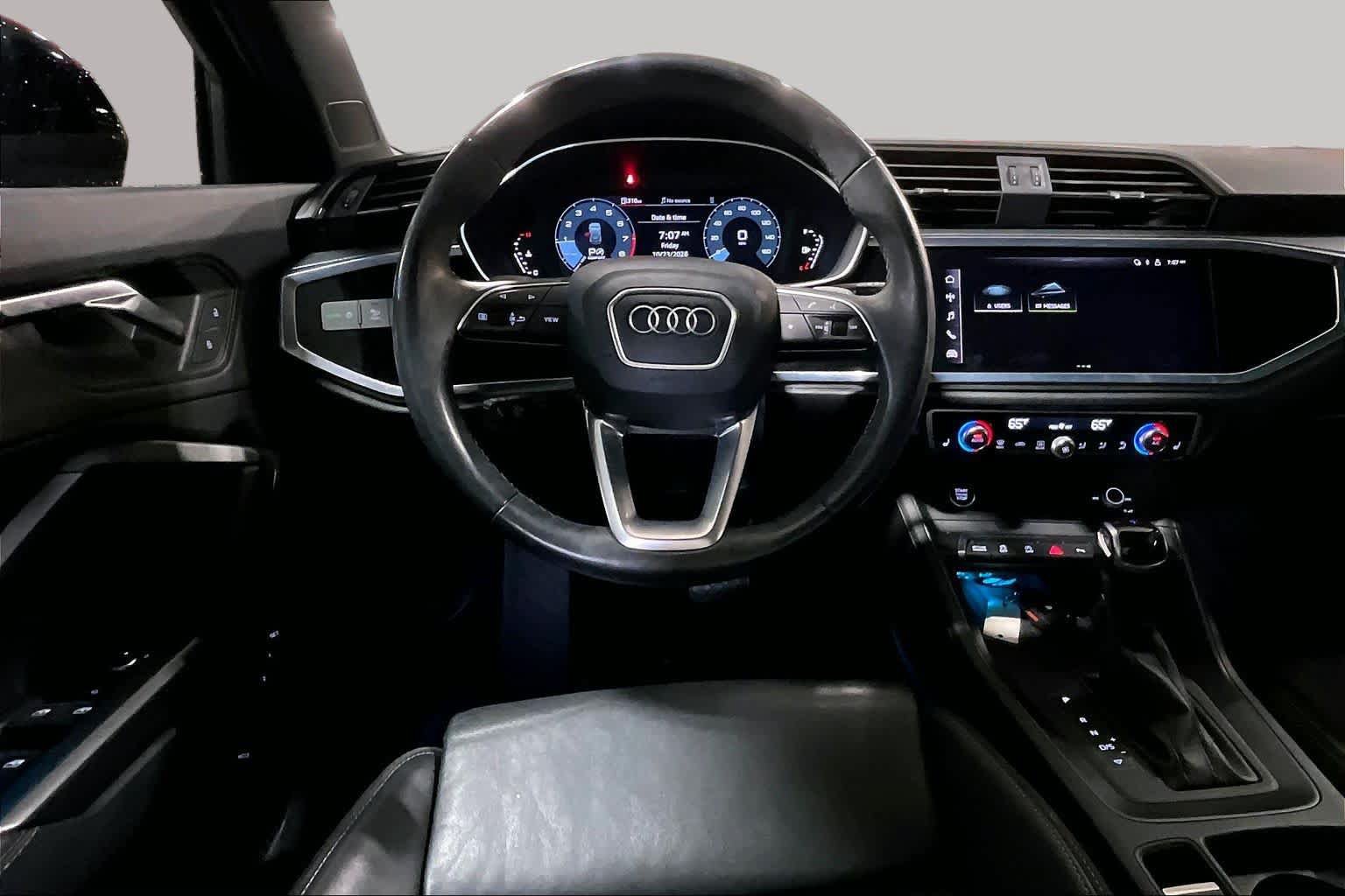 Used 2023 Audi Q3 2.0T Premium Plus w/ Premium Plus Package AWD/4WD image 6