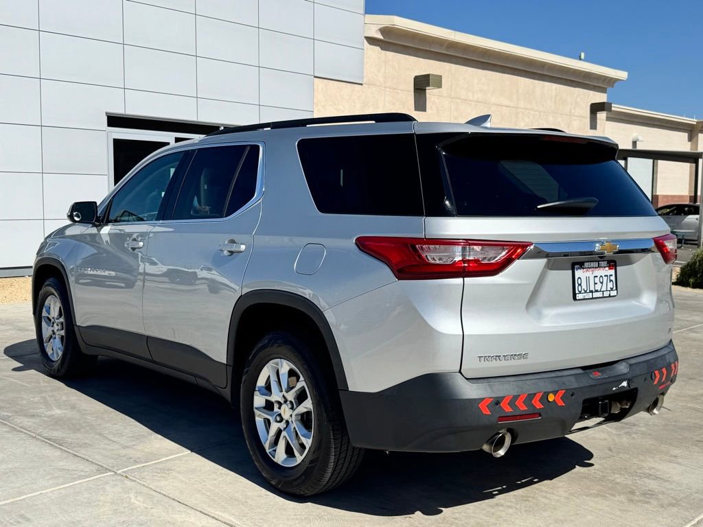 Used 2019 Chevrolet Traverse LT FWD image 4
