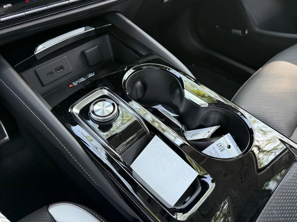 New 2025 Buick Envision Sport Touring image 25