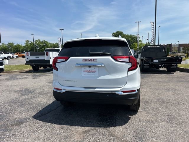 Used 2023 GMC Terrain SLT FWD image 4