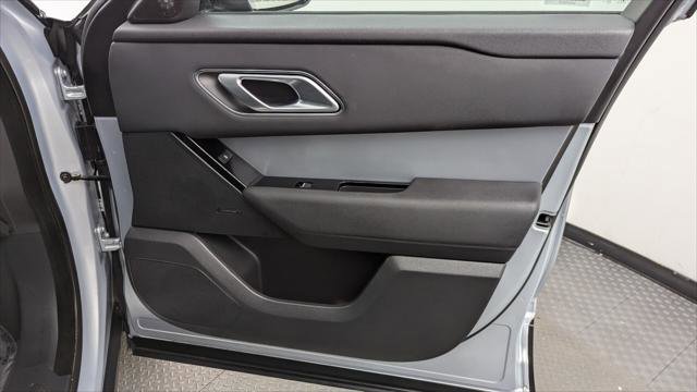 Used 2024 Land Rover Range Rover Velar S image 18