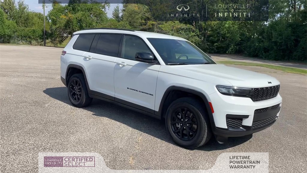 Used 2024 Jeep Grand Cherokee L Laredo image 2