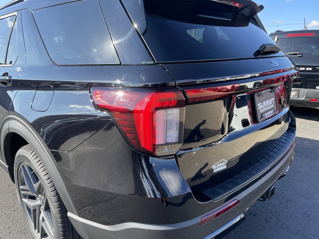 New 2026 Ford Explorer ST-Line w/ ST-Line Street Pack image 35