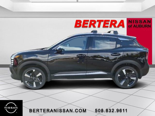 New 2026 Nissan Kicks SR w/ Cold Weather Package image 1