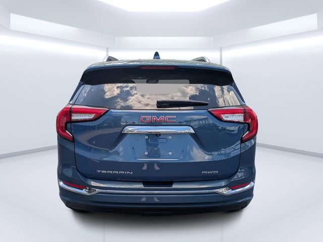 Used 2024 GMC Terrain Denali w/ Denali Premium Package image 4
