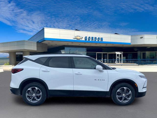 Used 2024 Chevrolet Blazer LT w/ Convenience Package image 5