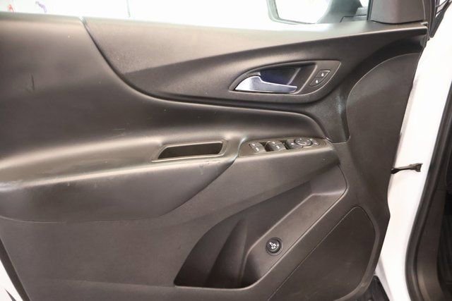 Used 2022 Chevrolet Equinox LT image 11