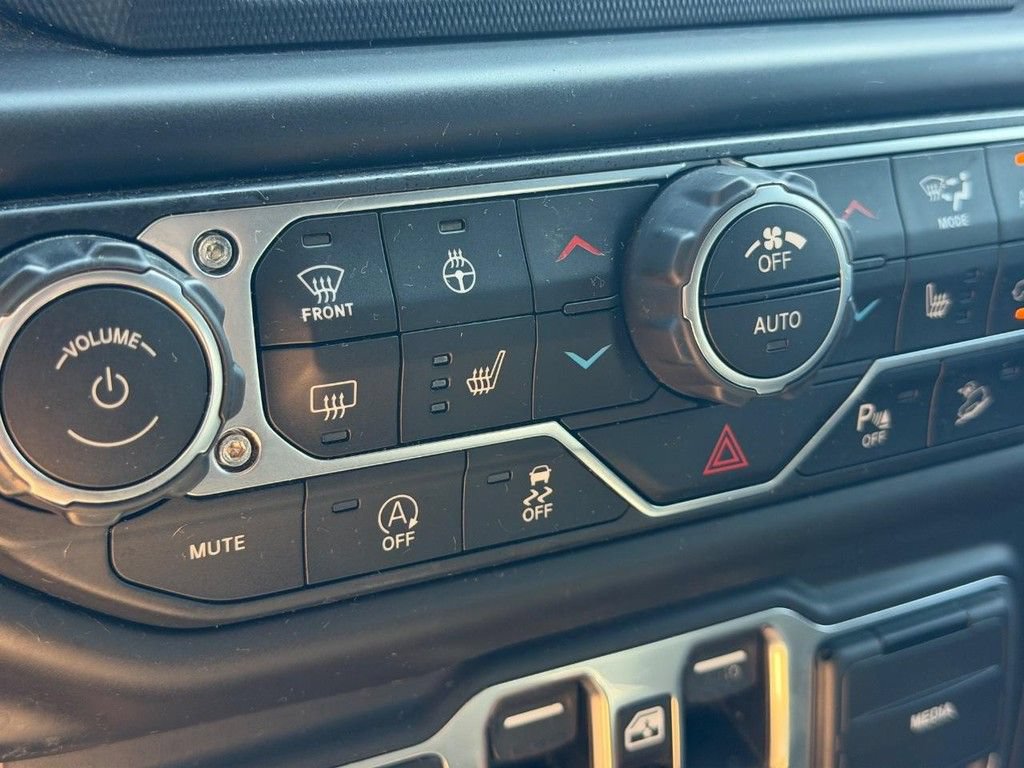 Used 2018 Jeep Wrangler Unlimited Rubicon AWD/4WD image 20