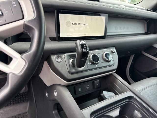 Used 2023 Land Rover Defender 110 SE AWD/4WD image 11