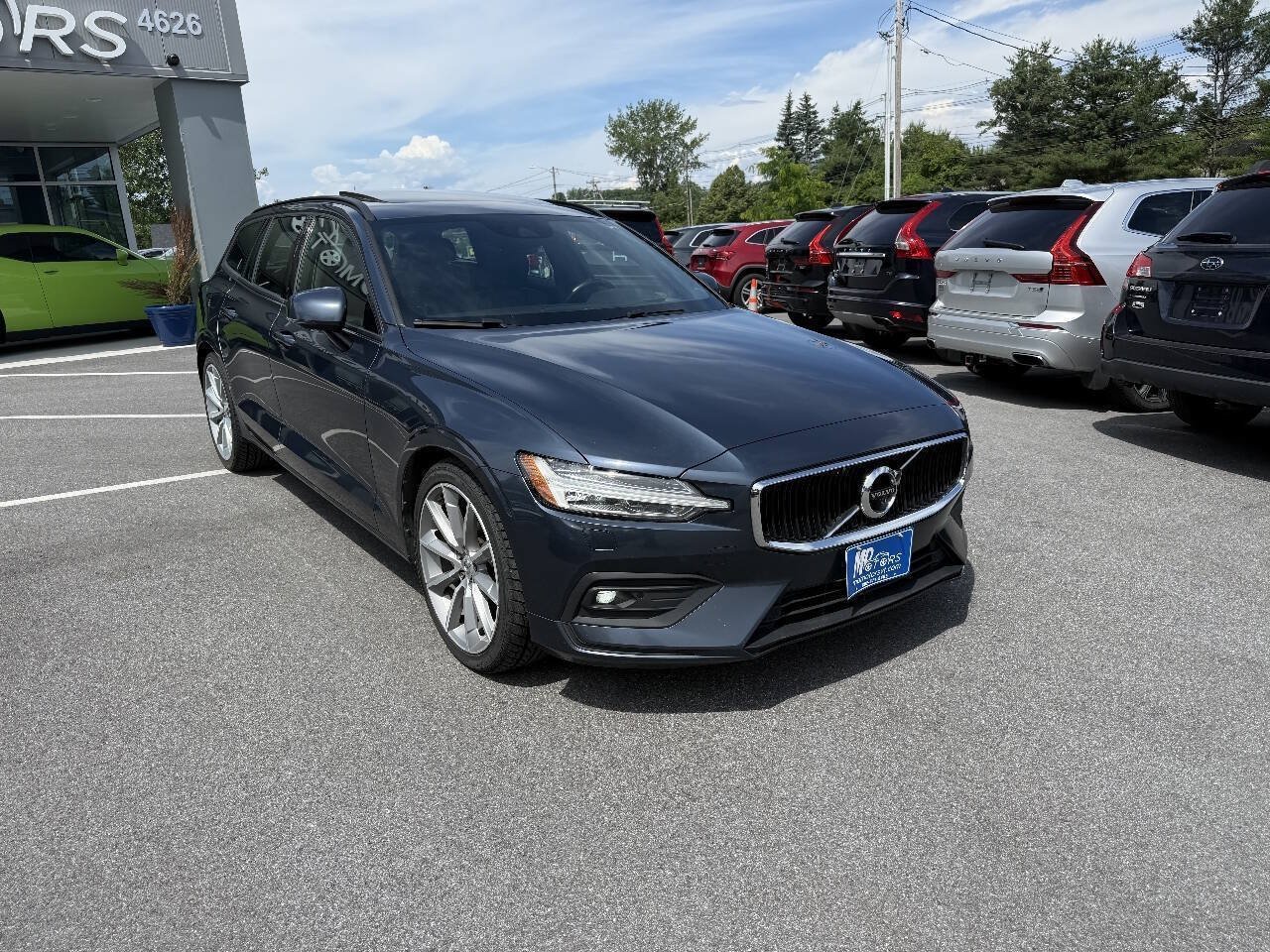 Used 2020 Volvo V60 T5 Momentum FWD image 6