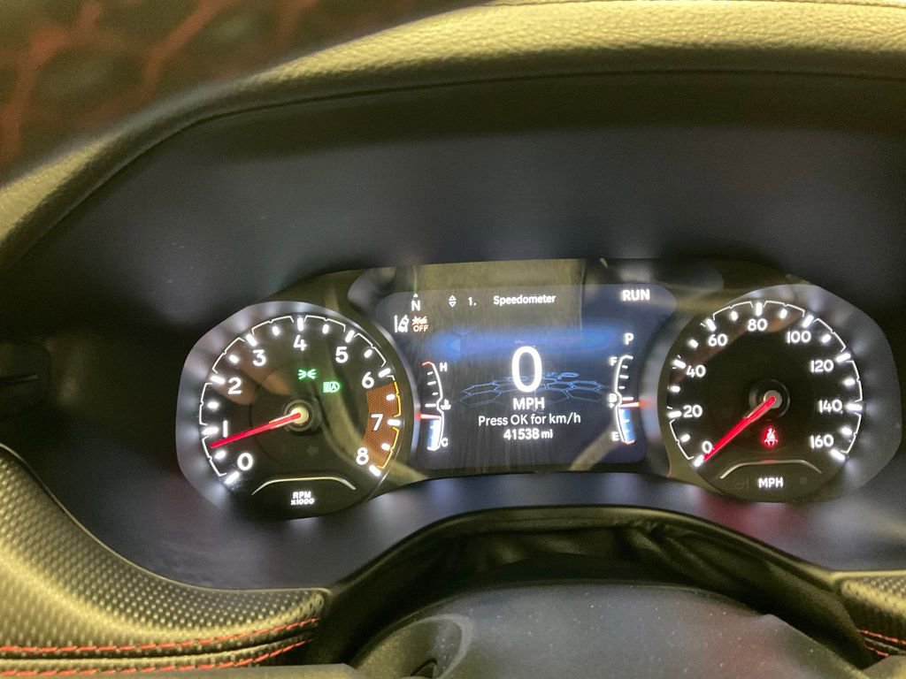 Used 2024 Jeep Compass Trailhawk image 2