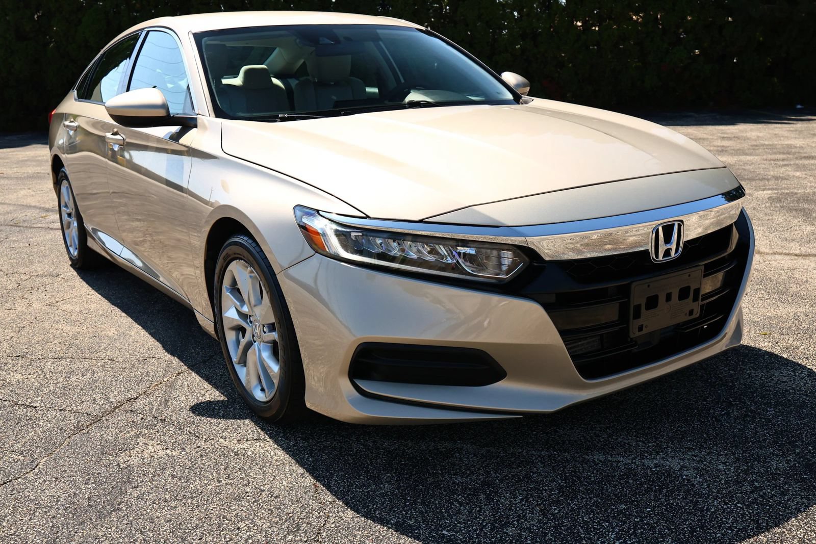 Used 2019 Honda Accord LX image 11