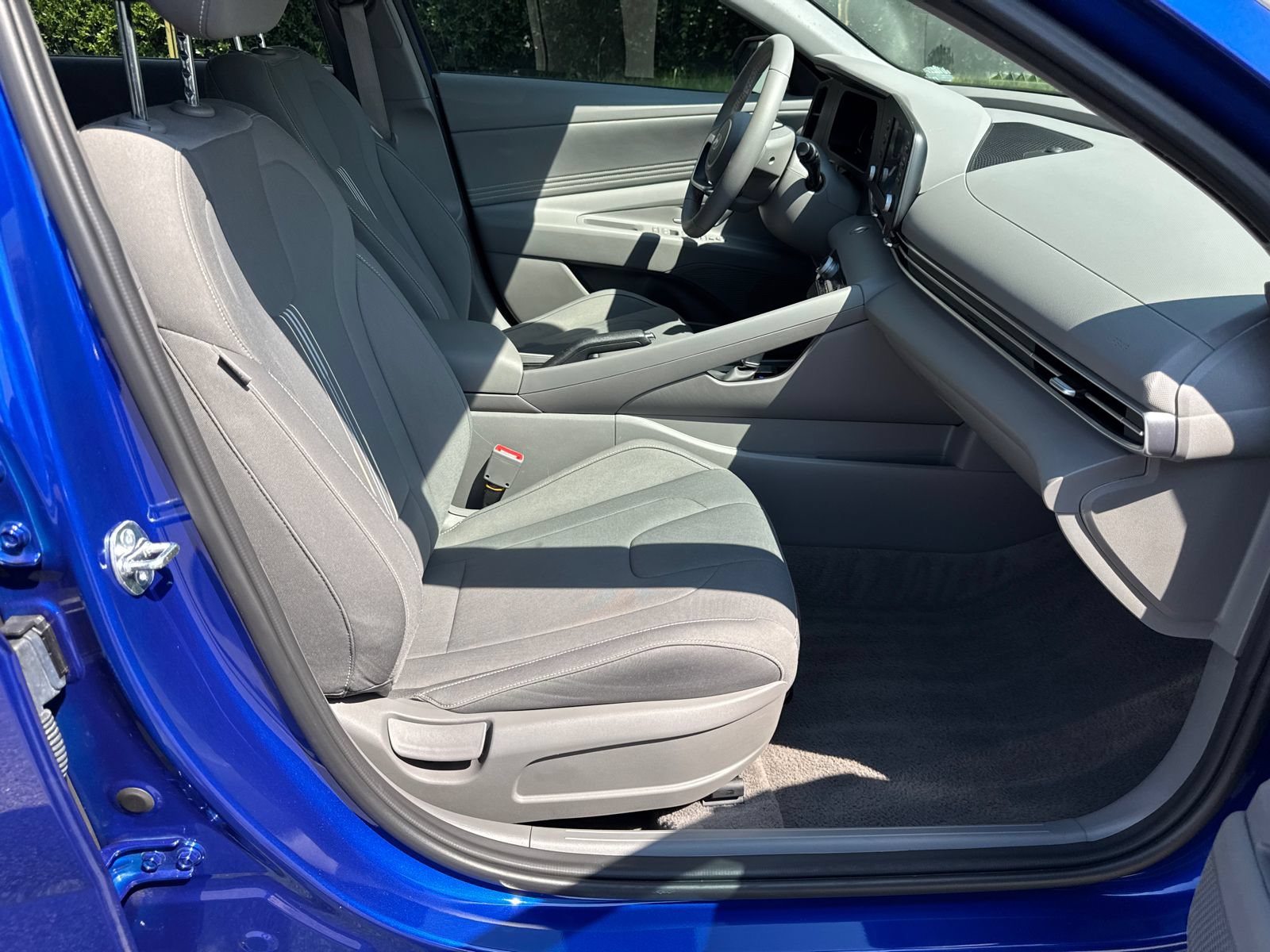 Certified 2026 Hyundai Elantra Sport FWD image 13