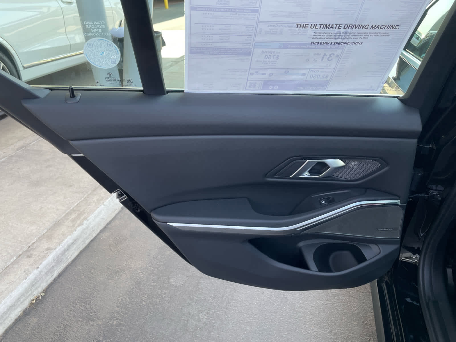 New 2025 BMW 330i Sedan w/ Convenience Package image 16