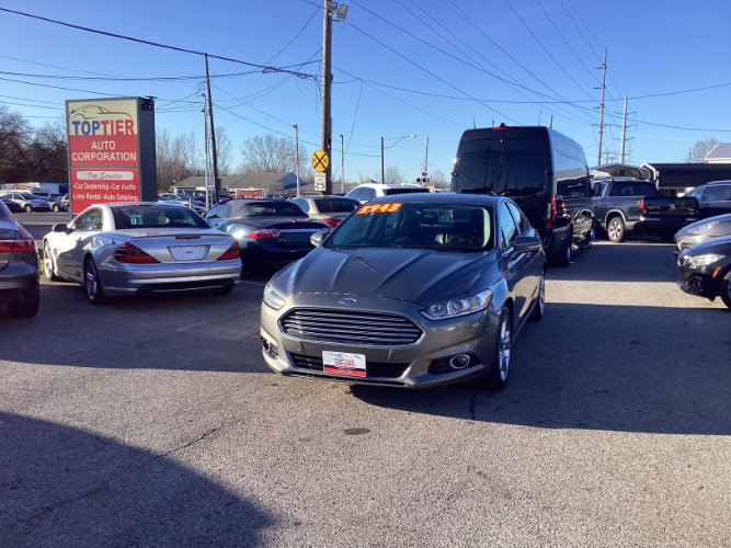 Used 2013 Ford Fusion Titanium image 1
