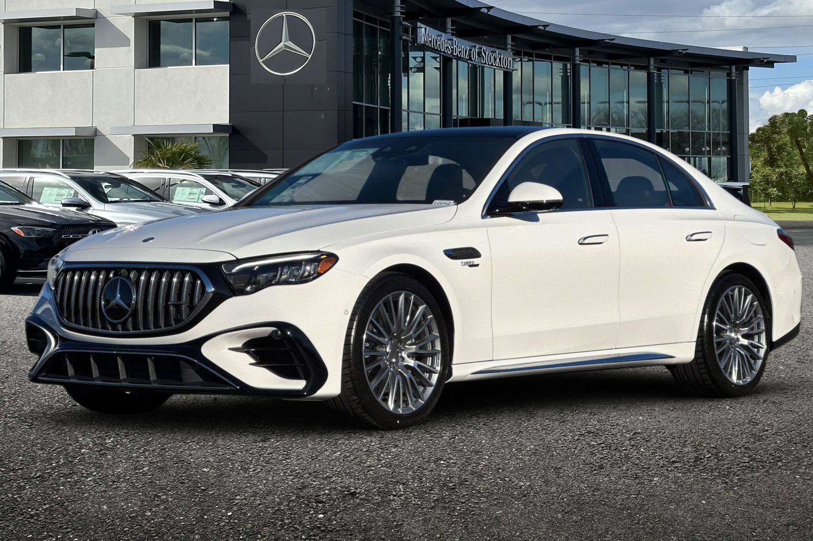 New 2026 Mercedes-Benz E 53 AMG e 4MATIC Sedan image 8