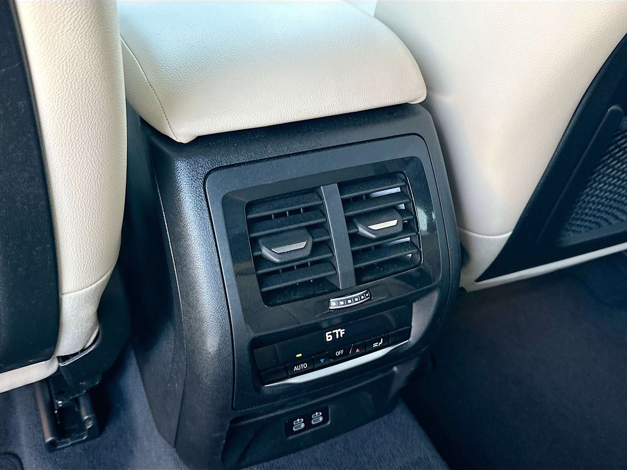 Used 2023 BMW X3 xDrive30i w/ Premium Package image 24