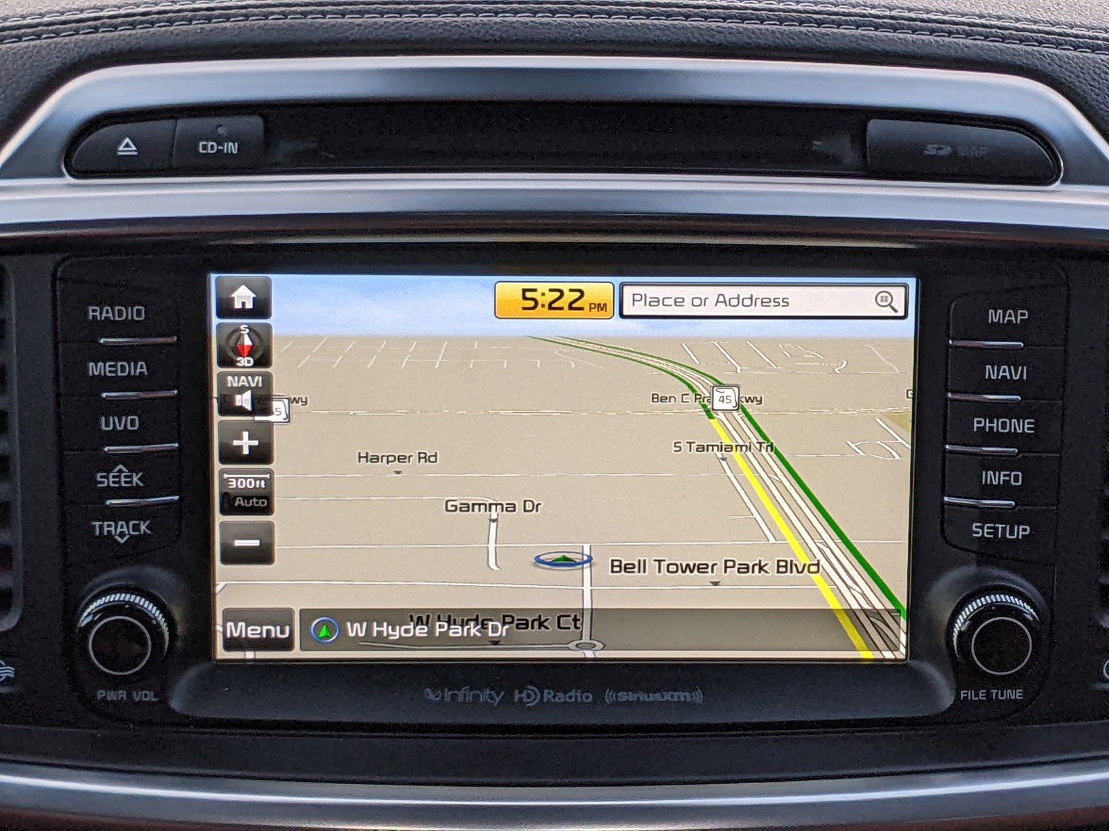 Used 2017 Kia Sorento SX image 16