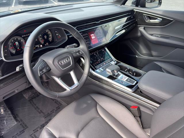 Certified 2025 Audi Q7 3.0T Premium Plus w/ Premium Plus Package AWD/4WD image 12