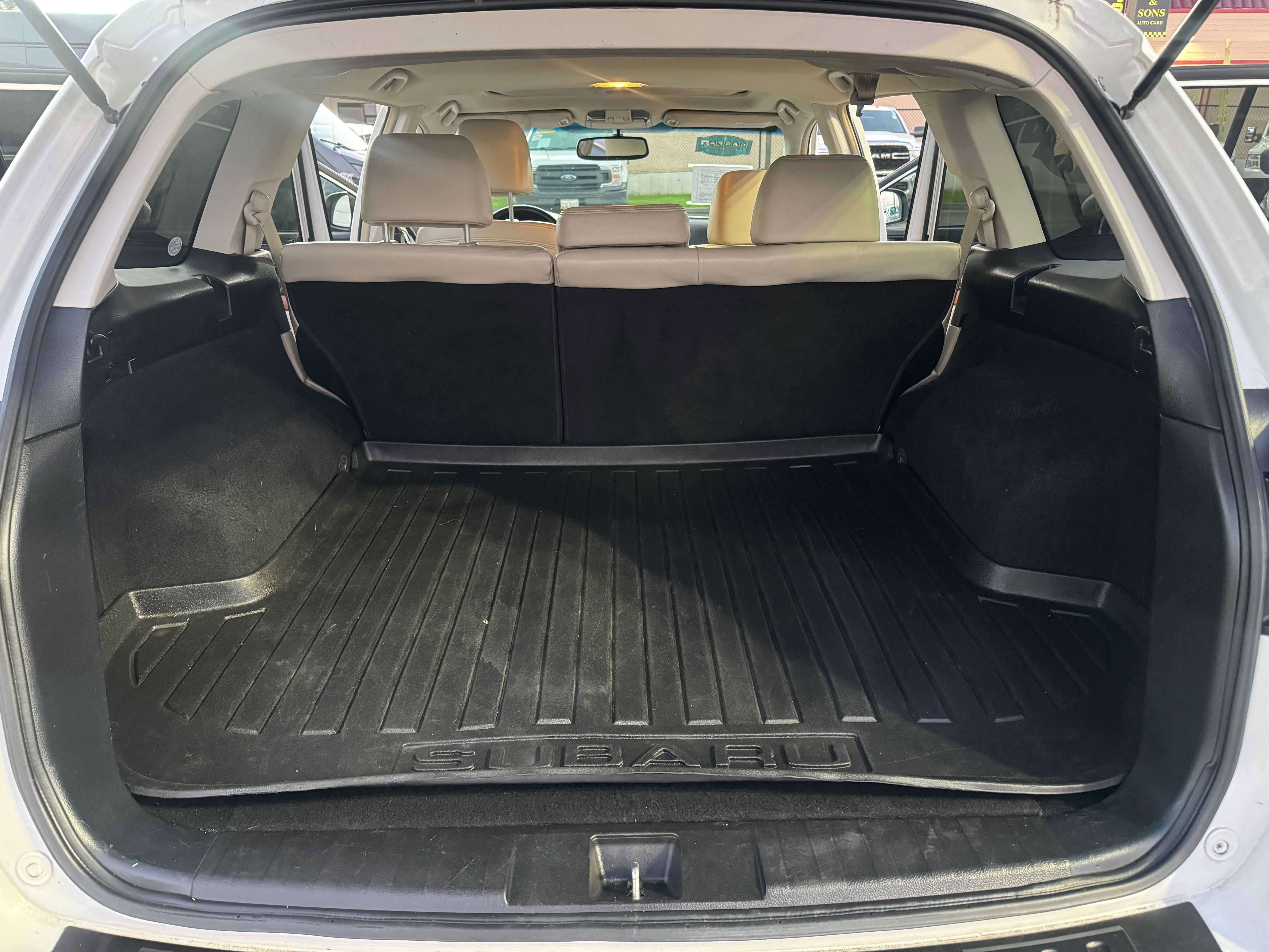 Used 2014 Subaru Outback 2.5i Limited image 13