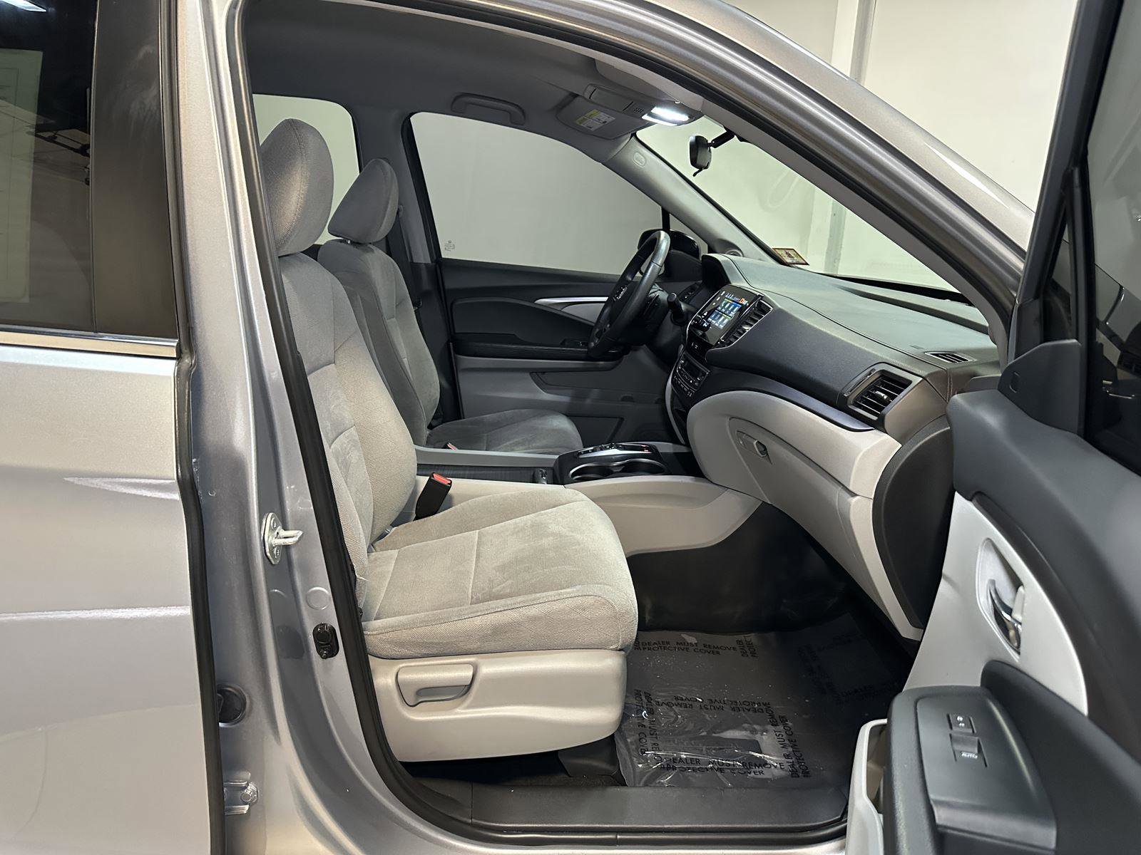 Used 2021 Honda Pilot EX image 39