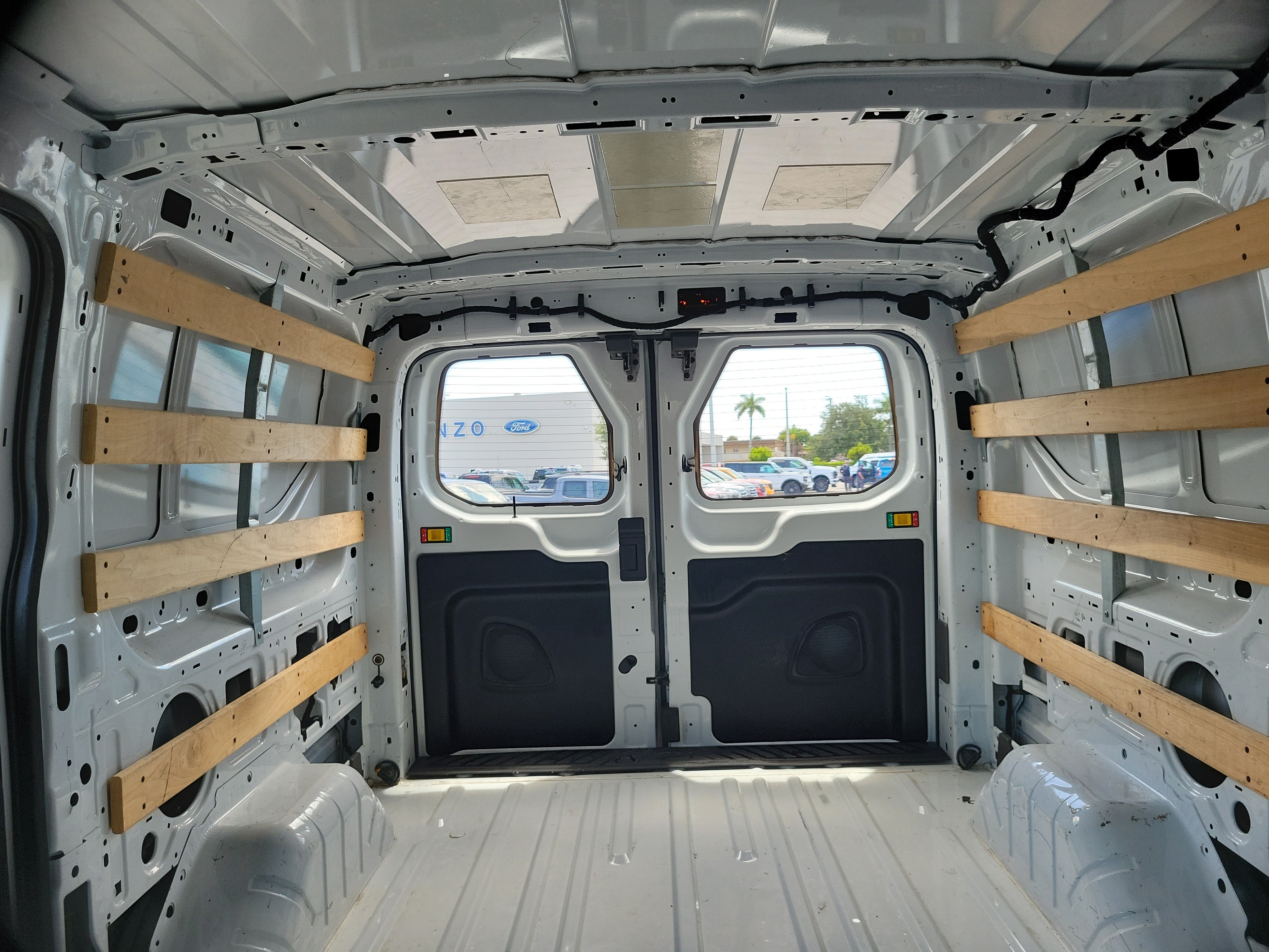 Used 2024 Ford Transit 250 Low Roof w/ Exterior Upgrade Package RWD image 13