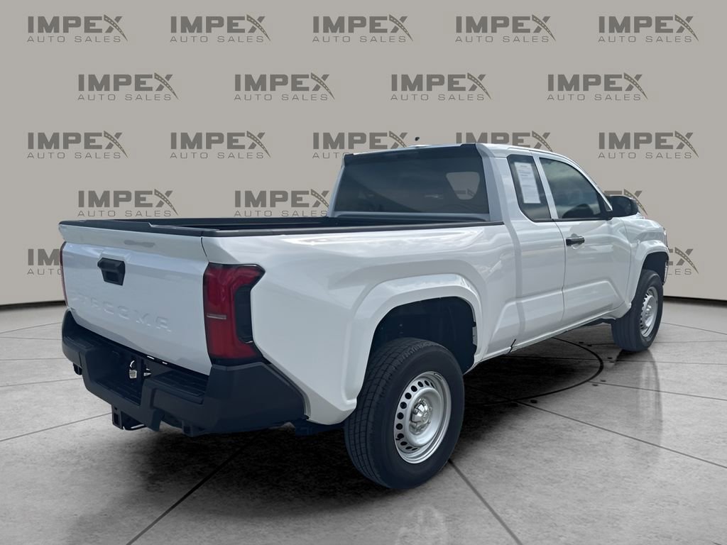 Used 2025 Toyota Tacoma SR w/ Towing Package image 5