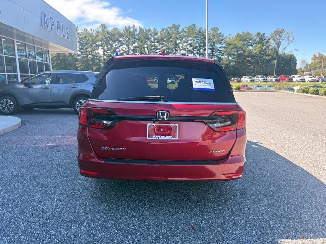 Used 2023 Honda Odyssey Sport image 4