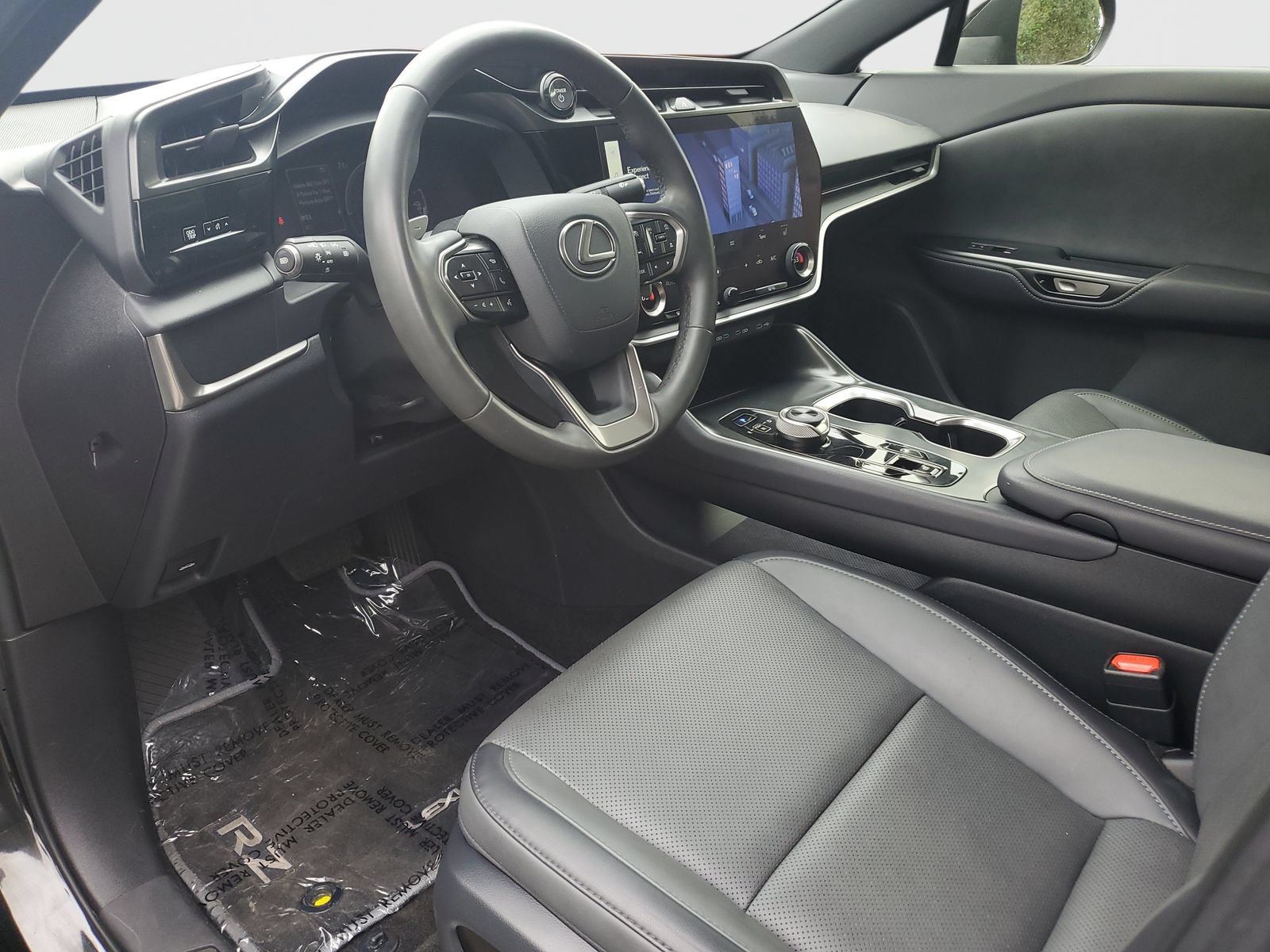 Used 2024 Lexus RZ 300e Premium w/ Accessory Package (Z1) FWD image 17