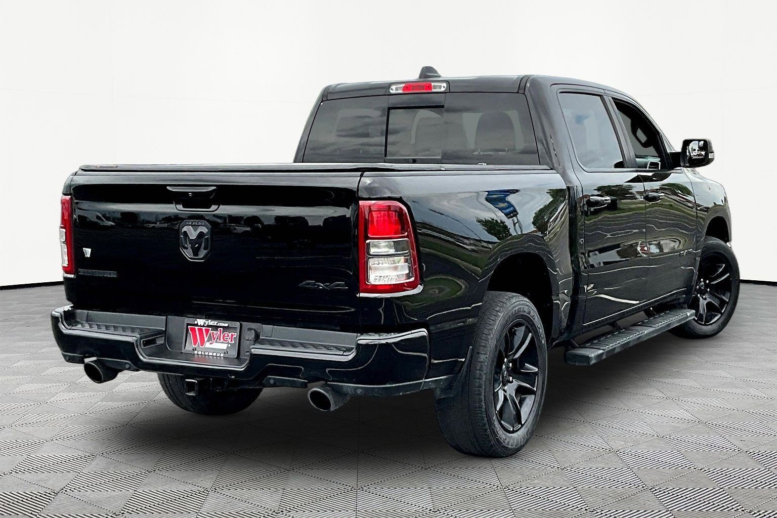 Used 2020 RAM 1500 Big Horn image 6