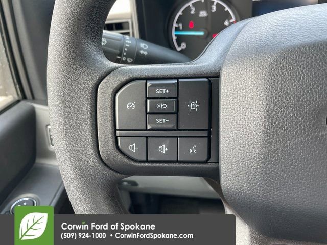 New 2025 Ford F550 4x4 Regular Cab Super Duty image 18