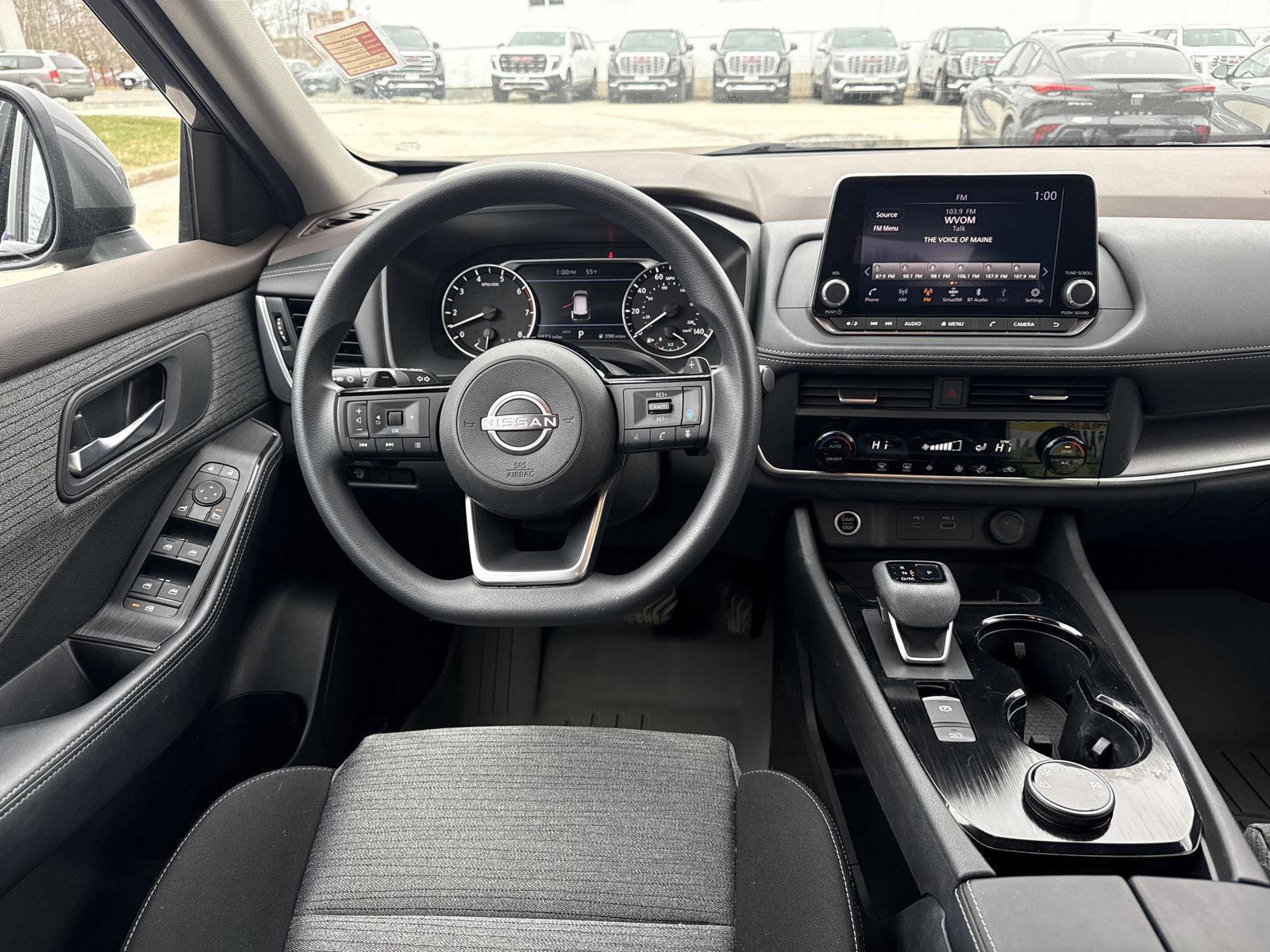Used 2023 Nissan Rogue SV AWD/4WD image 14