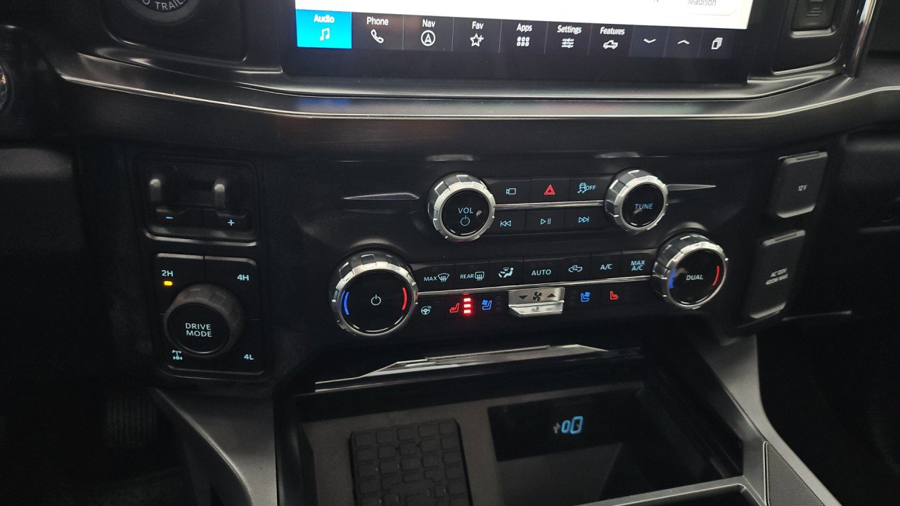 New 2026 Ford F250 Lariat w/ Black Appearance Package image 14