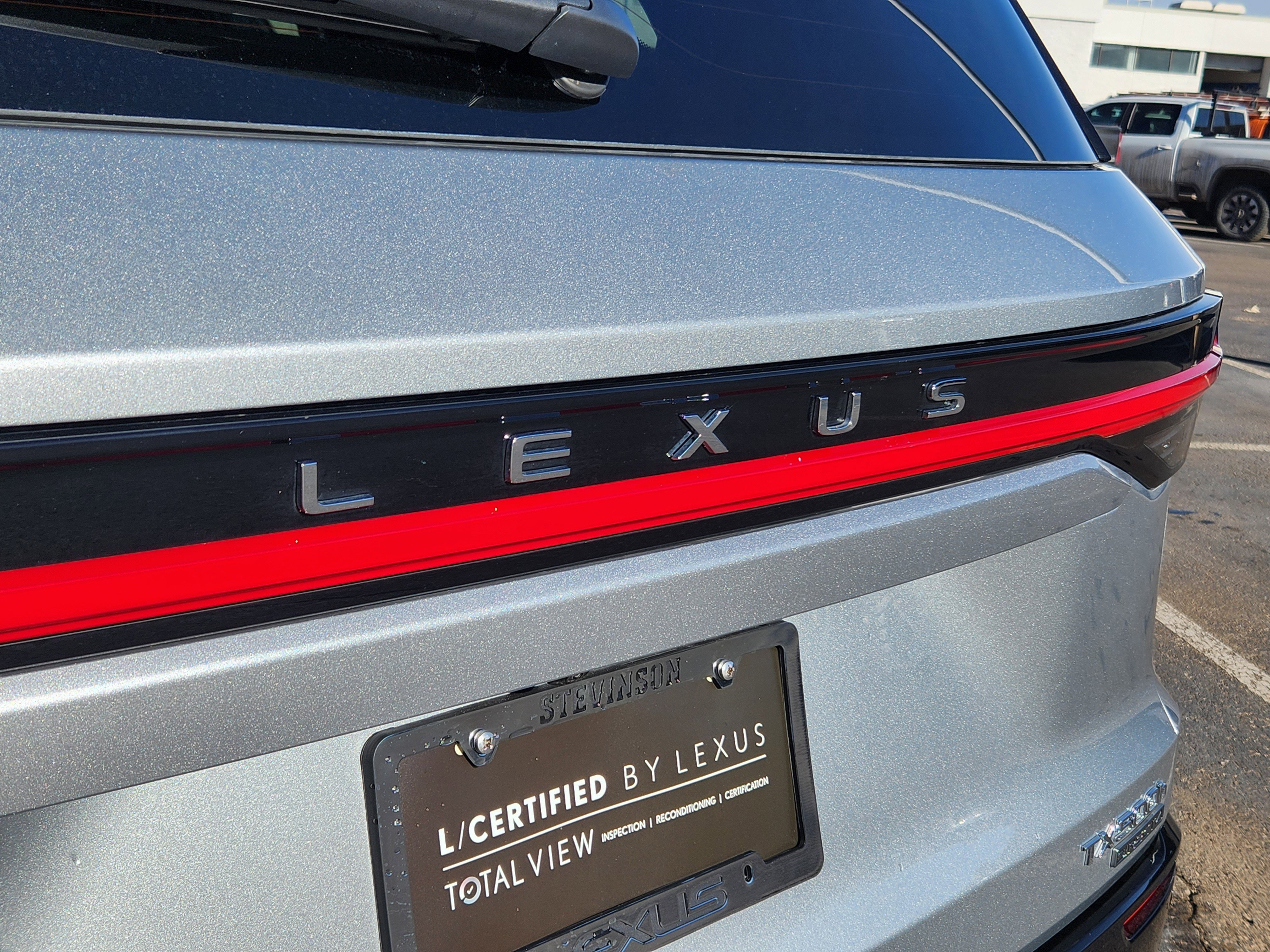 Used 2025 Lexus TX 500h AWD w/ Technology Package image 21