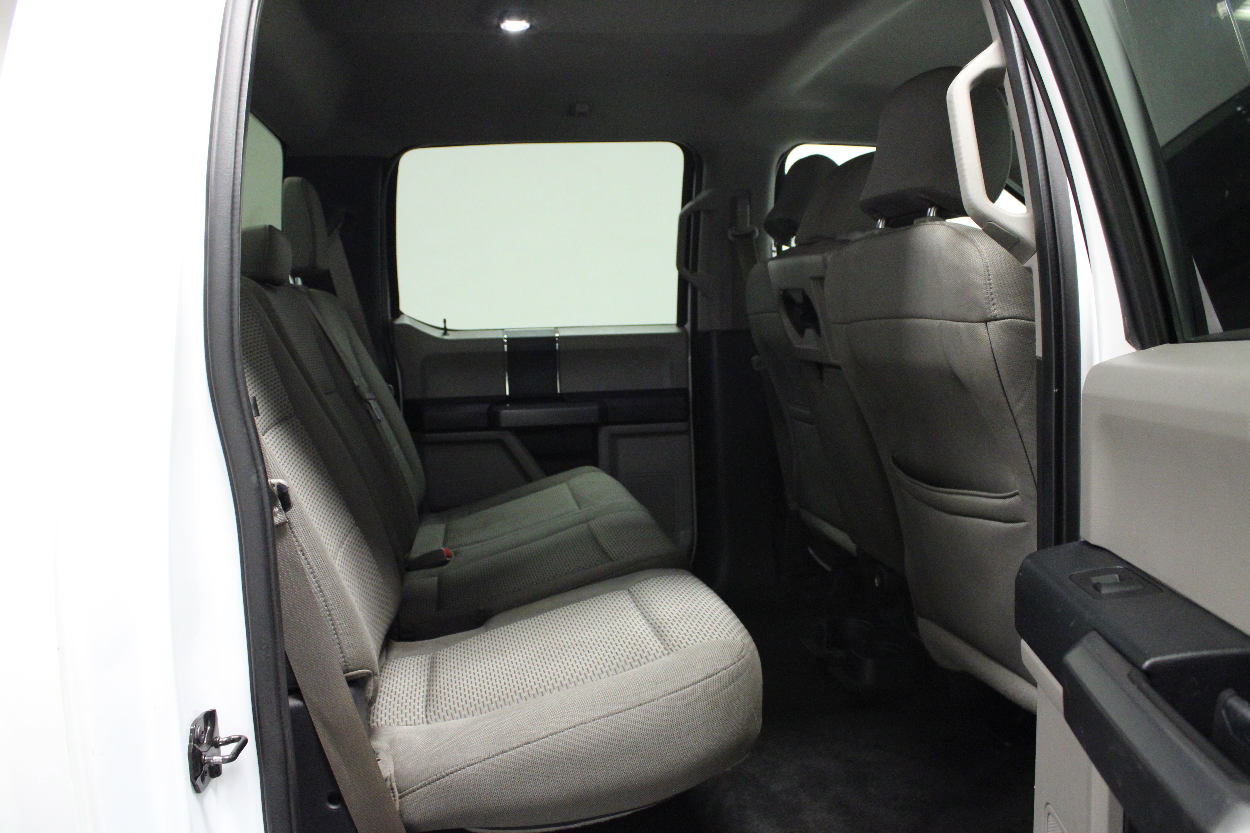 Used 2015 Ford F150 XLT AWD/4WD image 13