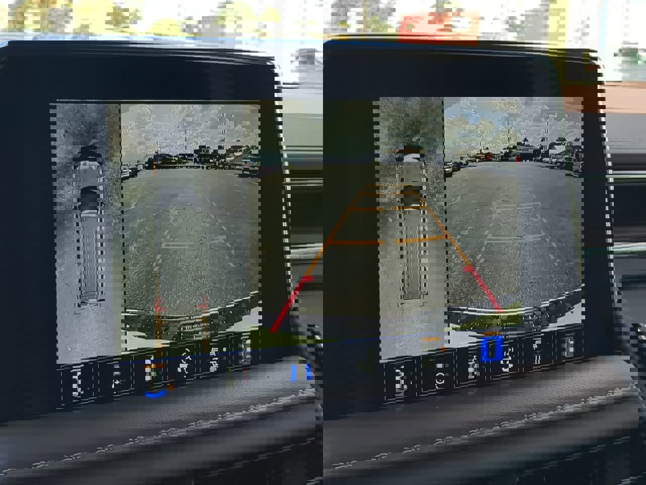 Used 2024 Chevrolet Suburban High Country image 21