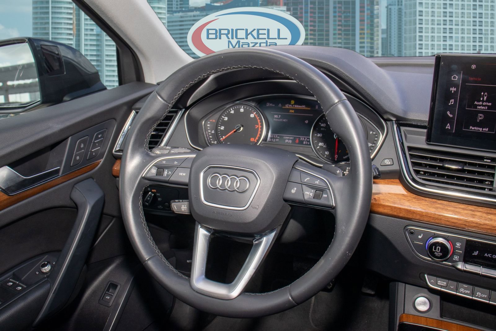 Used 2023 Audi Q5 2.0T Premium w/ Convenience Package image 21