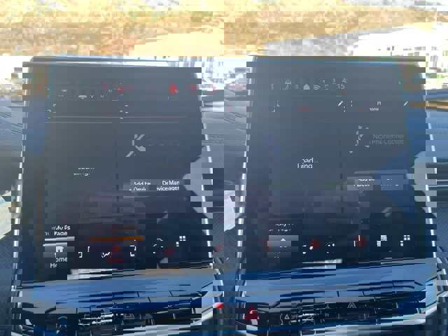 New 2026 Jeep Compass Latitude image 18