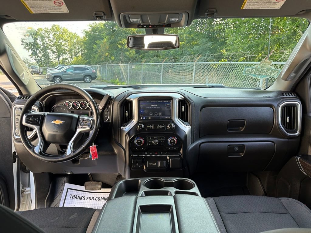 Used 2021 Chevrolet Silverado 2500 LT w/ Fleet Comfort Package AWD/4WD image 19