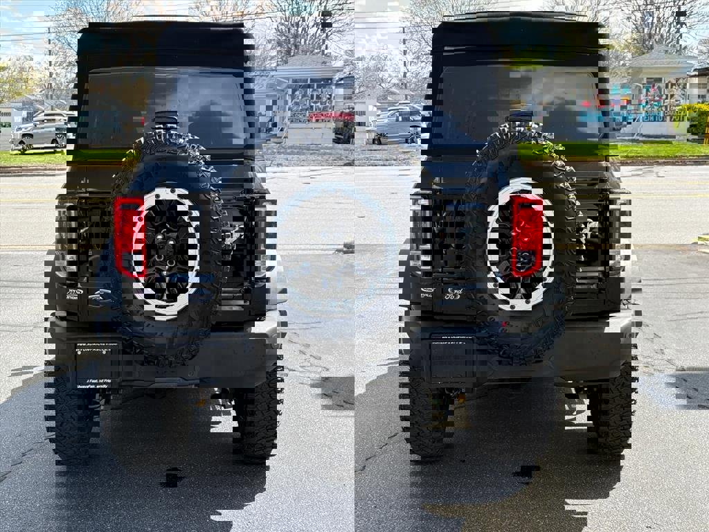 Used 2023 Ford Bronco Big Bend w/ Sasquatch Package image 4
