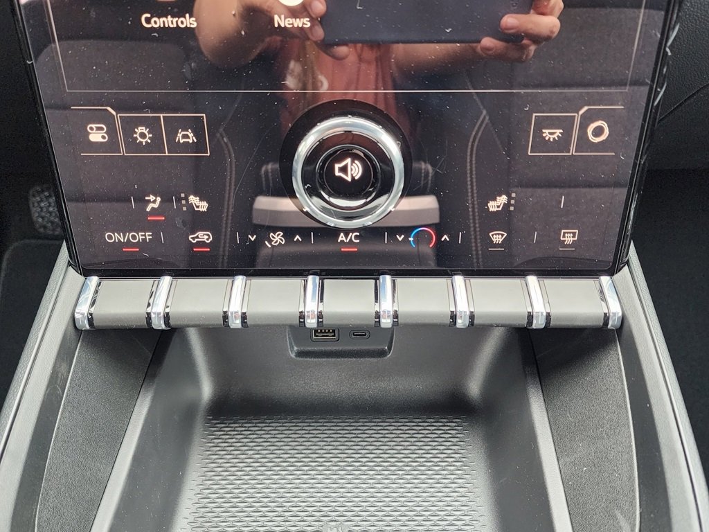 New 2026 GMC Terrain Elevation w/ Black Edition image 28