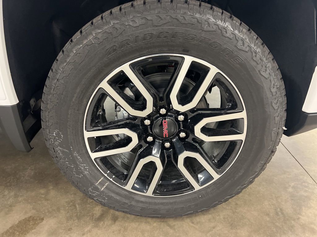 New 2026 GMC Sierra 1500 AT4 w/ AT4 Premium Package image 19