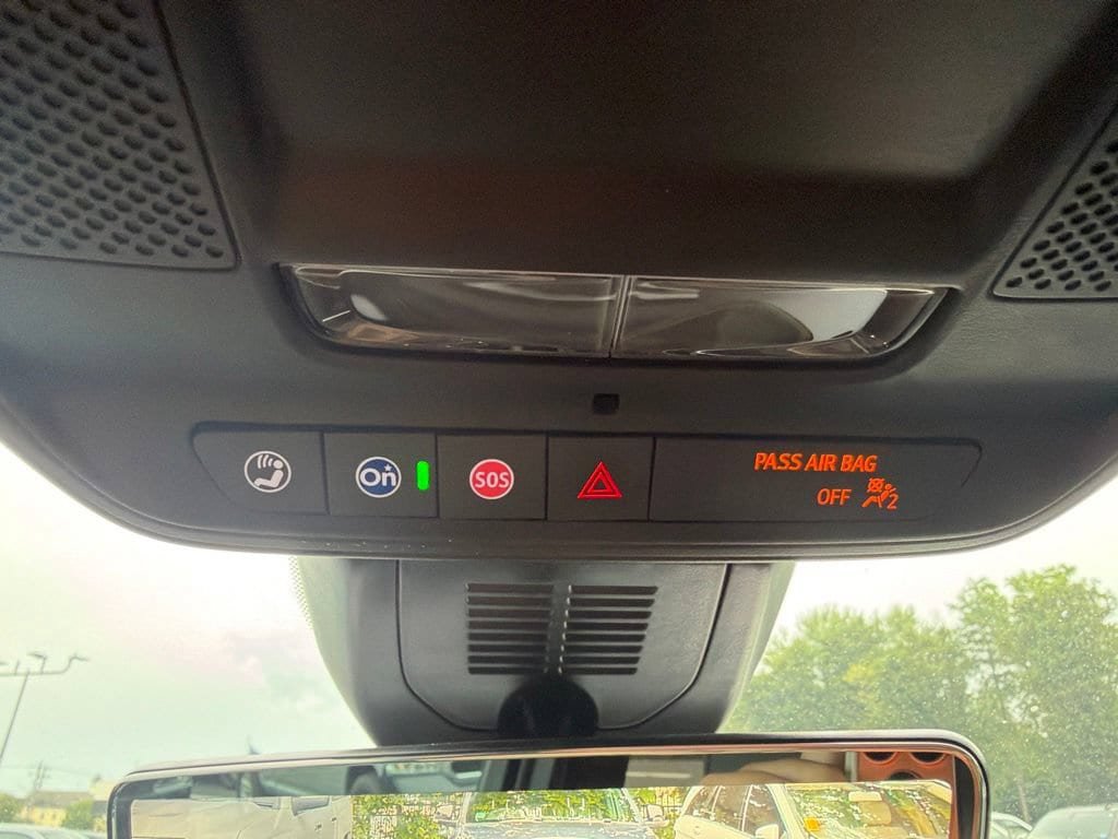 New 2026 GMC Terrain AT4 w/ Technology Package II AWD/4WD image 22