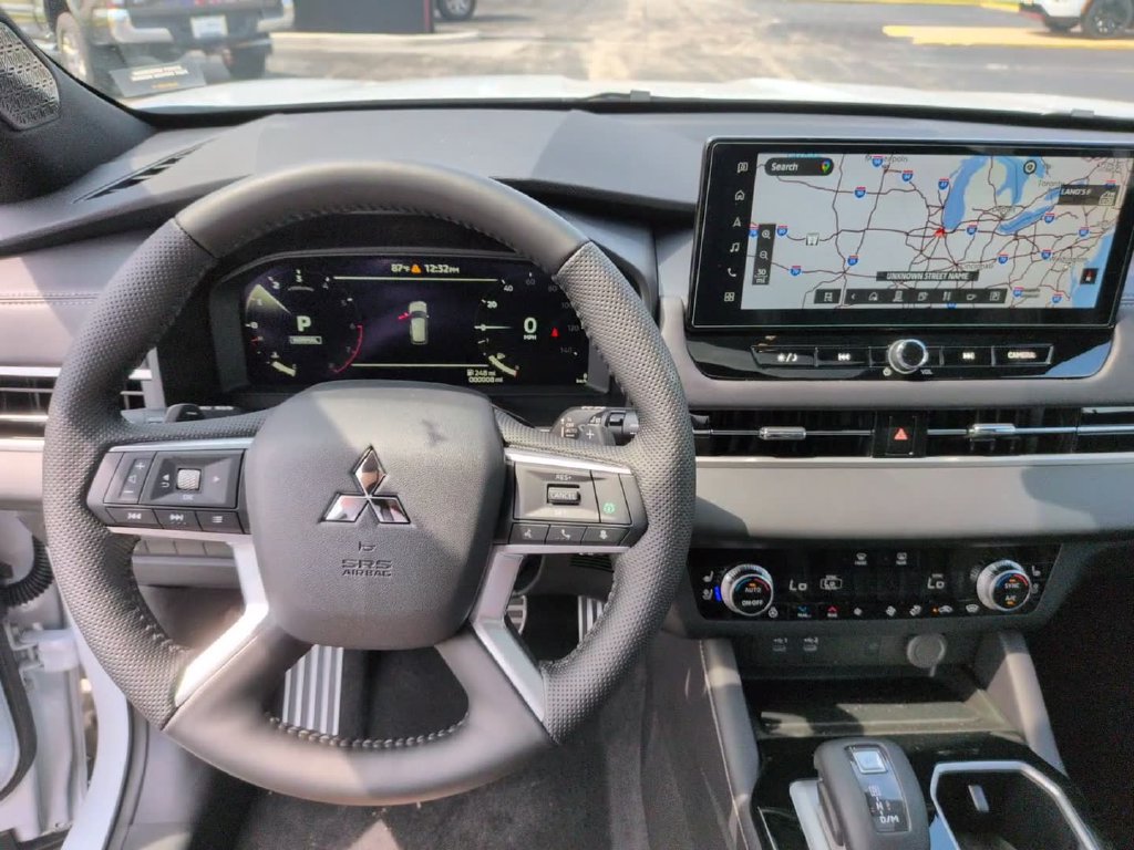 New 2026 Mitsubishi Outlander SEL Black Edition AWD/4WD image 27