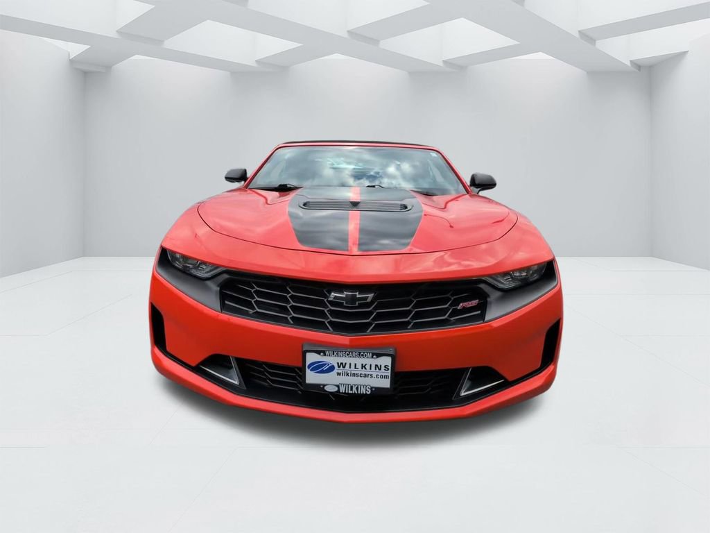 Used 2021 Chevrolet Camaro LT w/ RS Package image 10