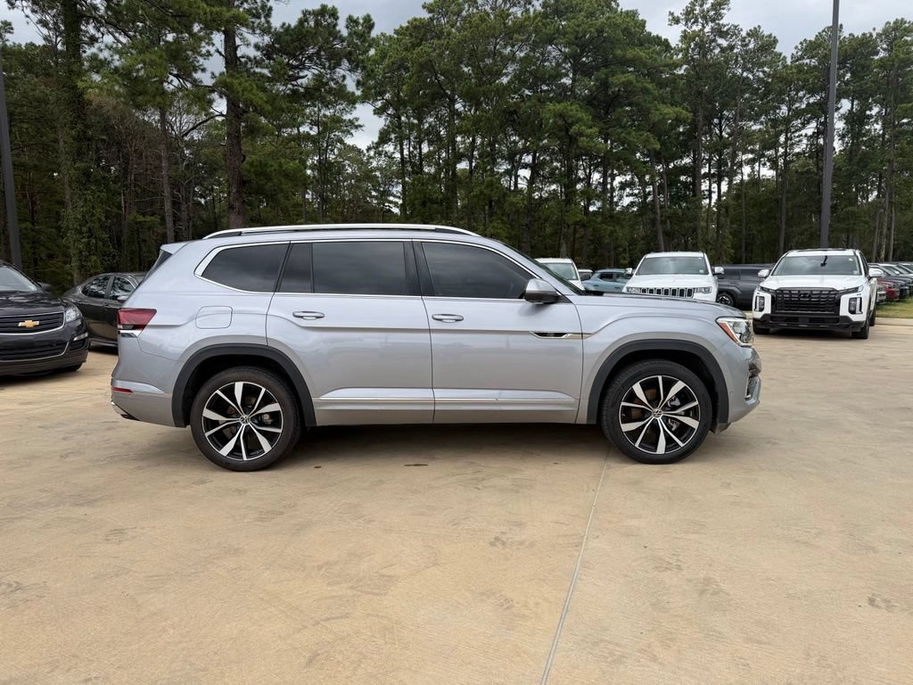 Used 2024 Volkswagen Atlas SEL Premium R-Line AWD/4WD image 6