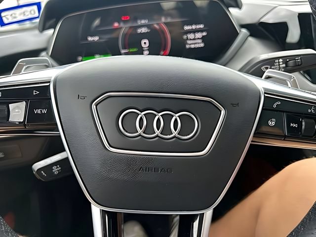 Used 2023 Audi RS e-tron GT w/ Carbon Performance Package AWD/4WD image 26