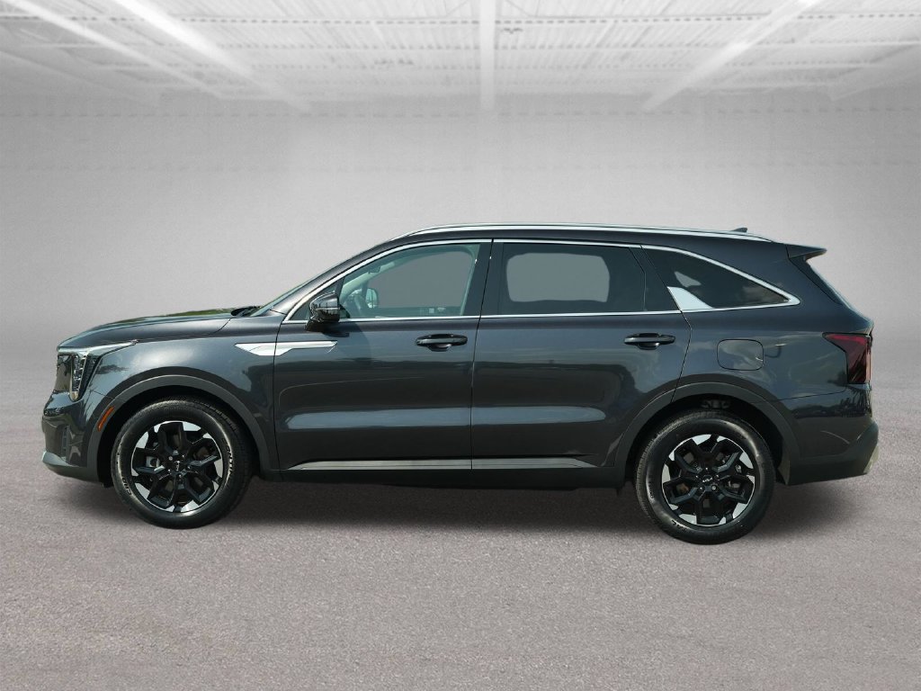 Used 2025 Kia Sorento S w/ Panoramic Sunroof Package FWD image 4